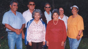 Family Lineages - Tribal Photos from the 1990s